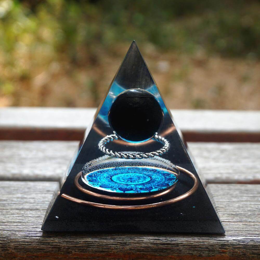 Pyramide Orgonite Obsidienne - Protection Énergétique