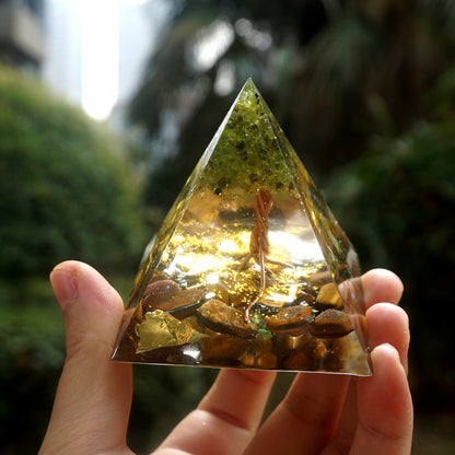 Pyramide Orgonite Oeil de Tigre et Péridot - Arbre du Bonheur et de la Protection