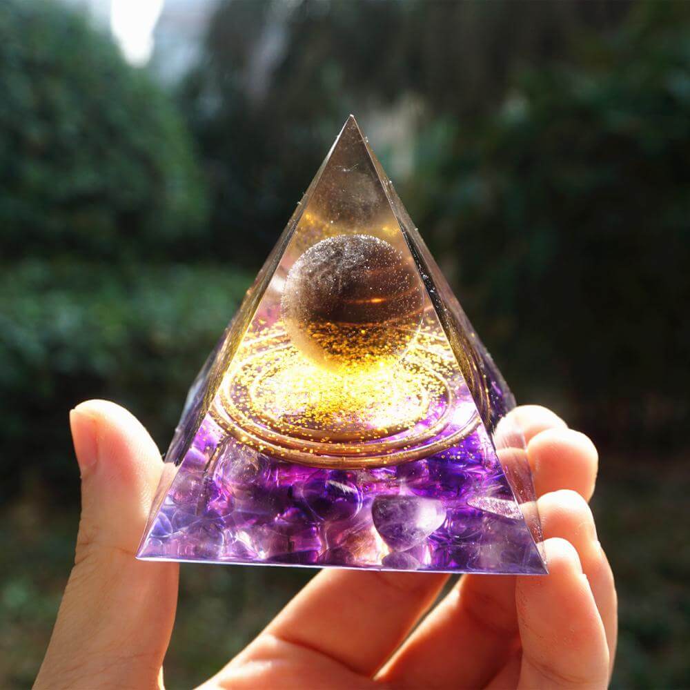 Pyramide Orgonite Quartz Fumé et Améthyste - Energie de l'univers