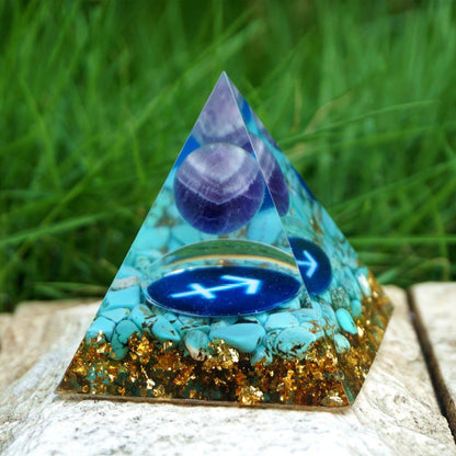 Pyramide Orgonite du Zodiaque Améthyste et Turquoise -  Sagittaire