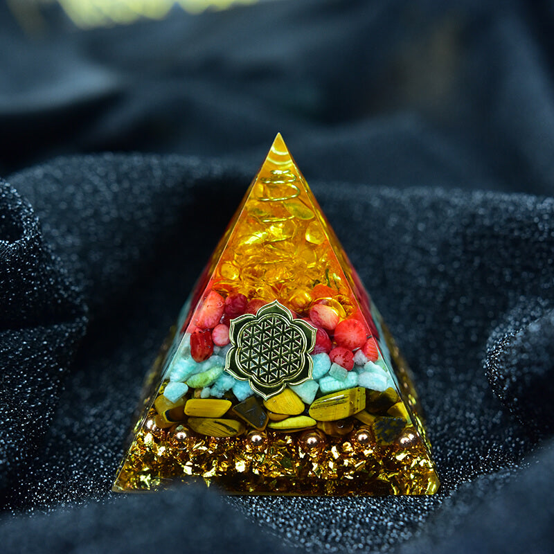 Pyramide Orgonite Oeil de Tigre, Citrine, Turquoise et Agate Rouge - Sérénité et Bien-être