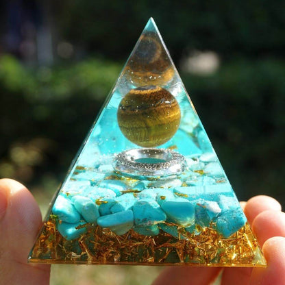 Pyramide Orgonite Turquoise et Oeil de Tigre - Énergie Solaire